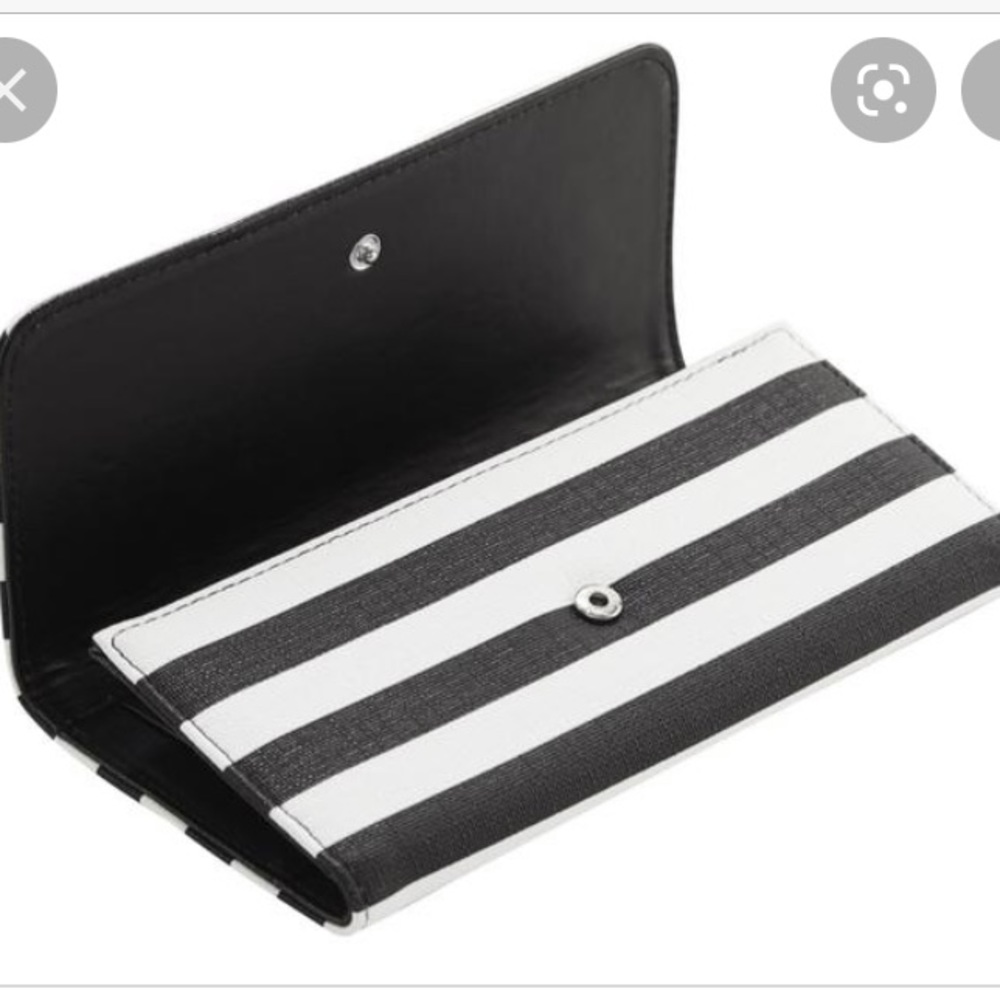 BRAND NEW: Kut From the Cloth Wallet